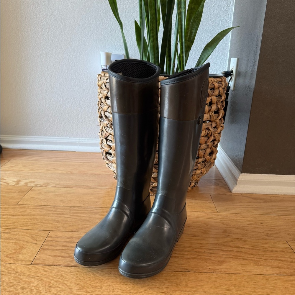 Hunter Navy Blue and Brown Tall Boots